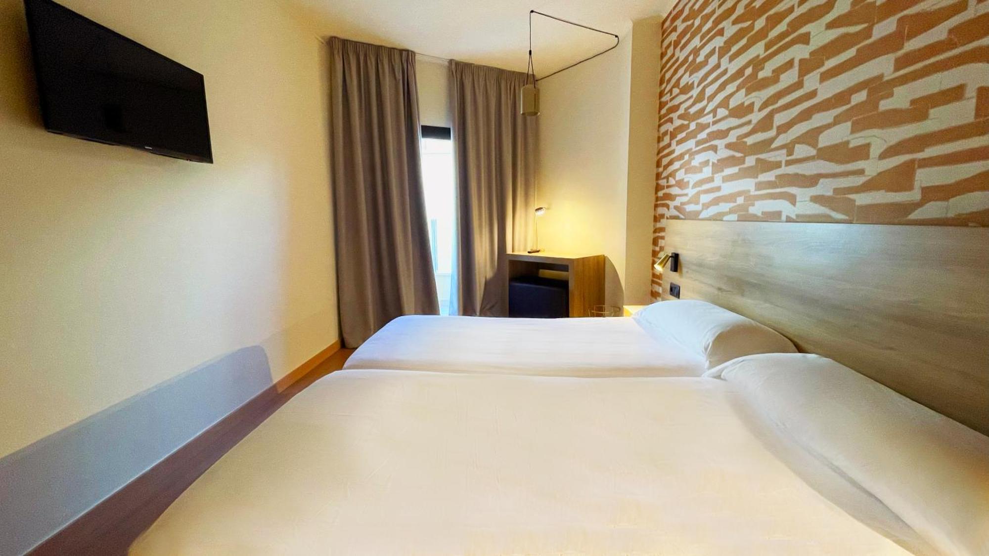 Hotel Eden Palma Playa Adults Only カン・パスティーリャ エクステリア 写真